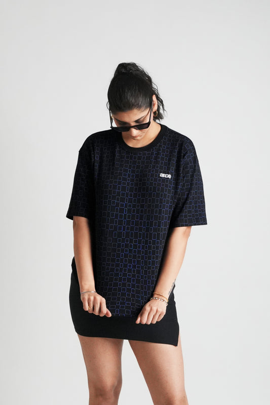 I don't fit in a box- Midnight Back