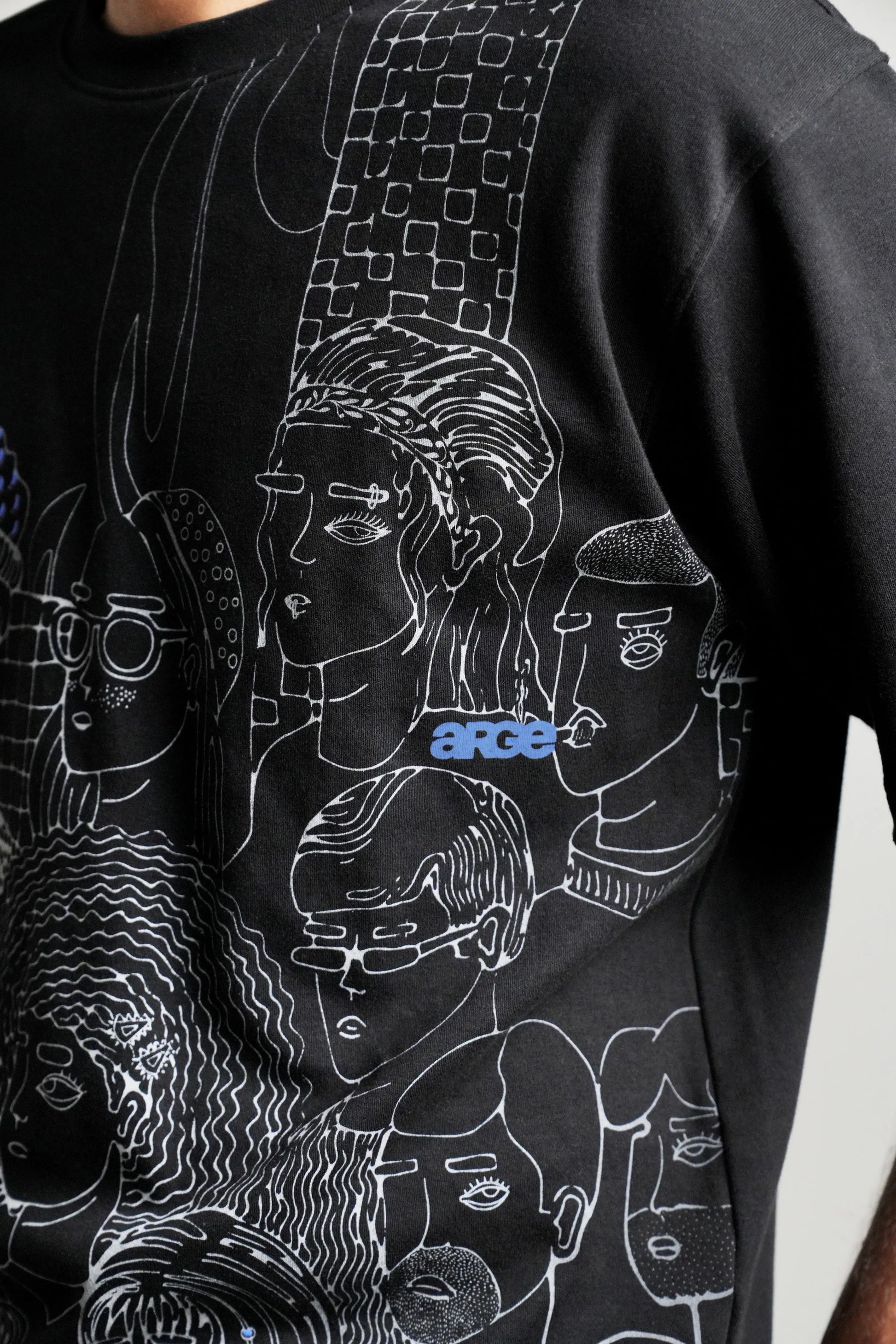 Black oversized printed T shirt
